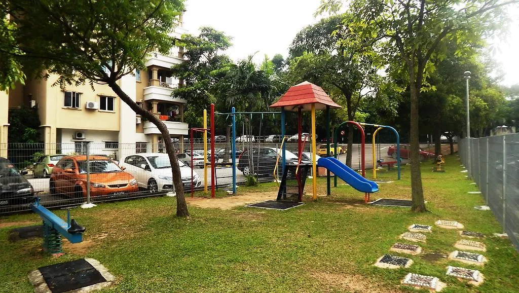 Apartment Wadi Iman Guesthouse @ Sri Mahligai Shah Alam Malaysia