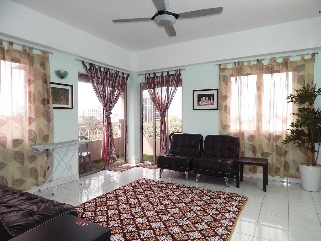 Wadi Iman Guesthouse @ Sri Mahligai Shah Alam